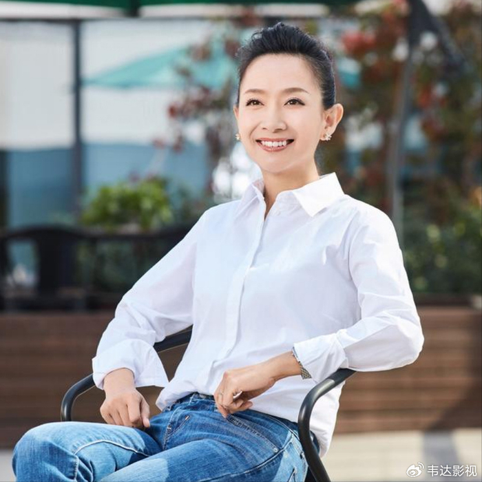 主持人王芳:嫁给大15岁的教授,为婚姻做的一切牺牲都不后悔|王芳