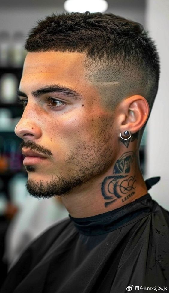 男发剪来剪去,还是两侧铲短最帅气,你剪对了吗|短发型|发型|头发_新浪