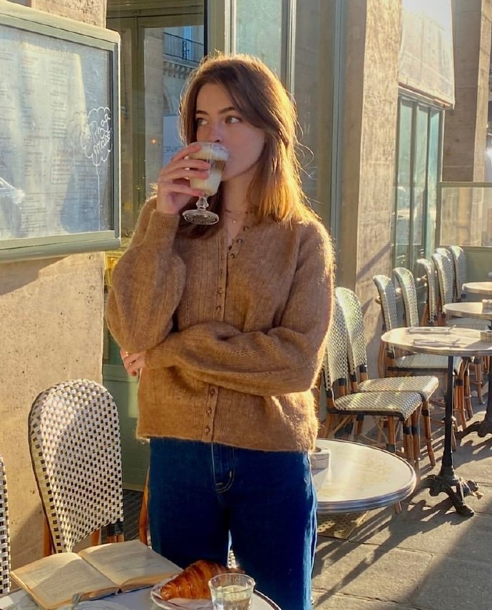 法国时尚博主camille自然松弛日常简约穿搭