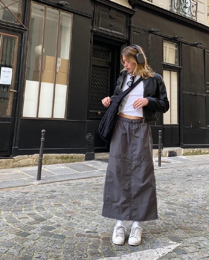 法国时尚博主春夏随意松弛感穿搭