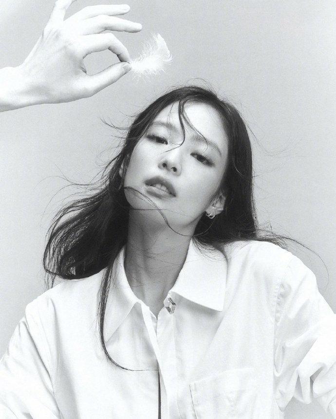 jennie harpers bazaar korea 韩版时尚芭莎十月刊画报