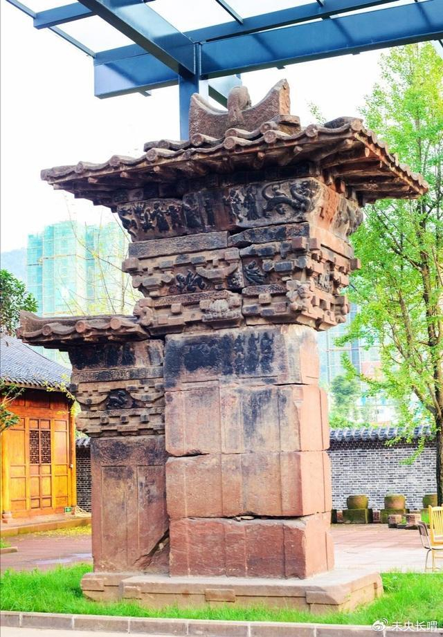 中国古建筑具有框架式结构、组群布局和丰富多彩的艺术形象__财经头条__新浪财经