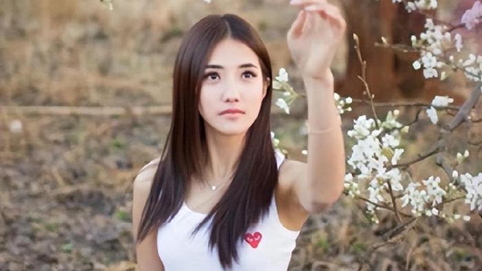 就要结婚了，男友要求把我的房子转让，然后和他一起还他房子贷款