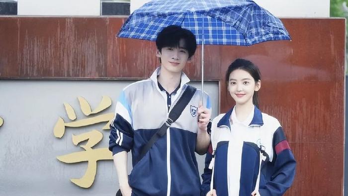 一口气连看8集《难哄》，本以为是烂剧，没想到意外的好看！