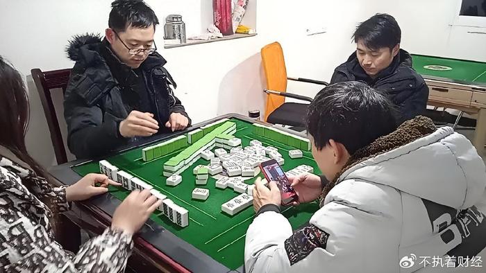 为什么打麻将的人越来越少？四个原因点出其中问题！