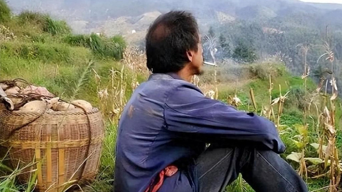 农村光棍越来越多了，400人的小村庄，40岁以上的男光棍达22人