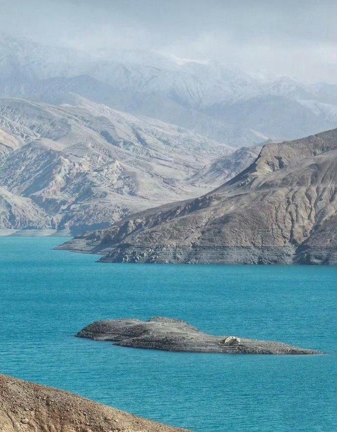 新疆 · 白沙湖,帕米尔高原上的一抹蓝