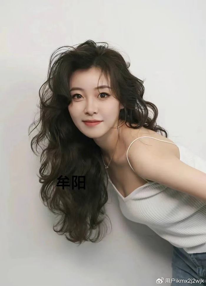 最美长发合集来了,百变时尚很有型,喜欢别错过|长发|发型|发色_新浪