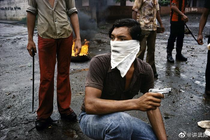 美国介入尼加拉瓜内战图片