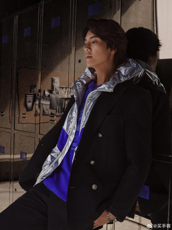 人陈伟霆与sunmi宣美演绎marathon系列形象大片,推出全新标志性运动鞋