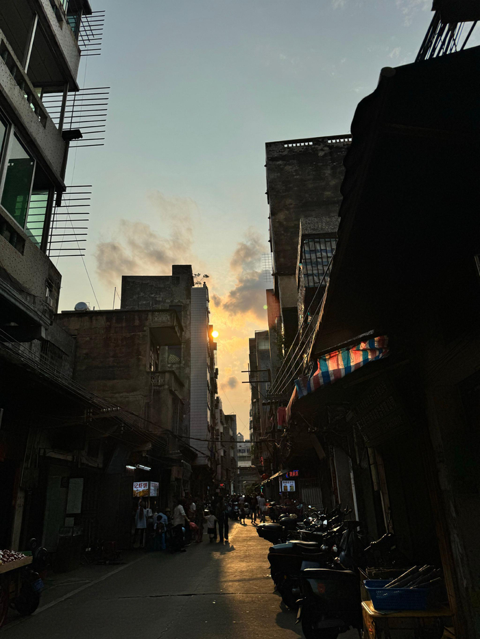 海口初印象胶片感的骑楼老街