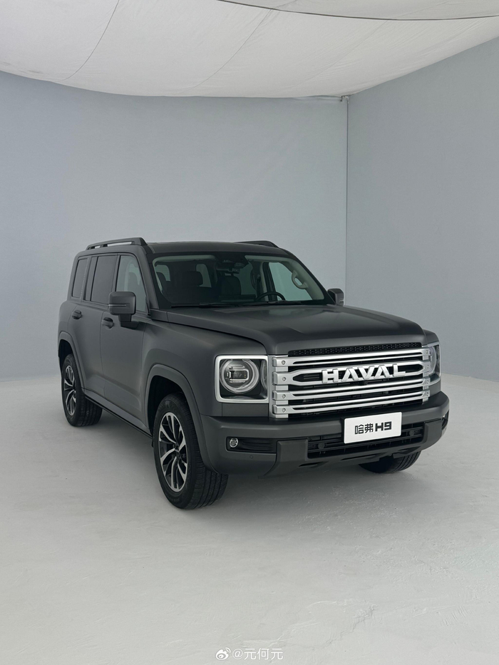 哈弗h9,现阶段量产颜色, 哑光灰,白色,黑色,祖母石绿
