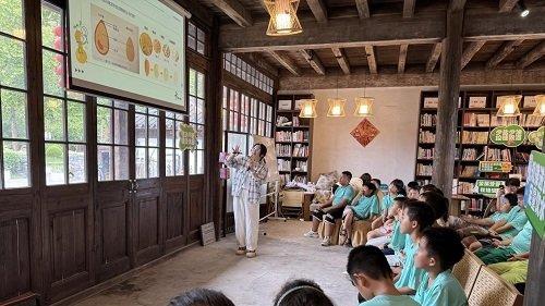 窝小芽：用健康食品陪伴下一代成长