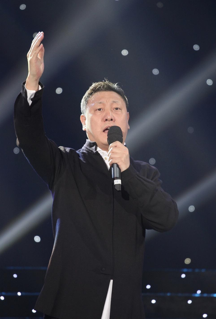 韩磊音乐才子苦追21岁的蒙古族之花39岁的年龄终于如愿