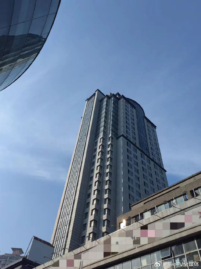 太突然无锡保利广场8号