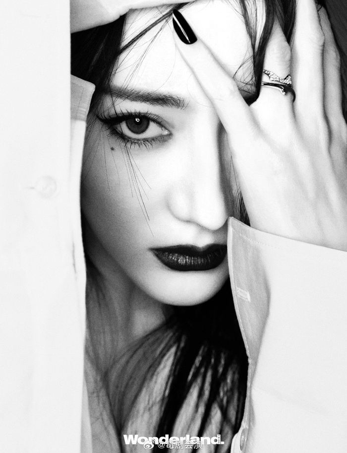 迪丽热巴wonderland封面我们热巴的时尚表现力真的也太强了吧