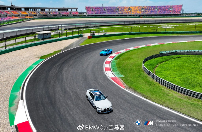 宝马客首试中改宝马新m4:独属于暴力美学的浪漫