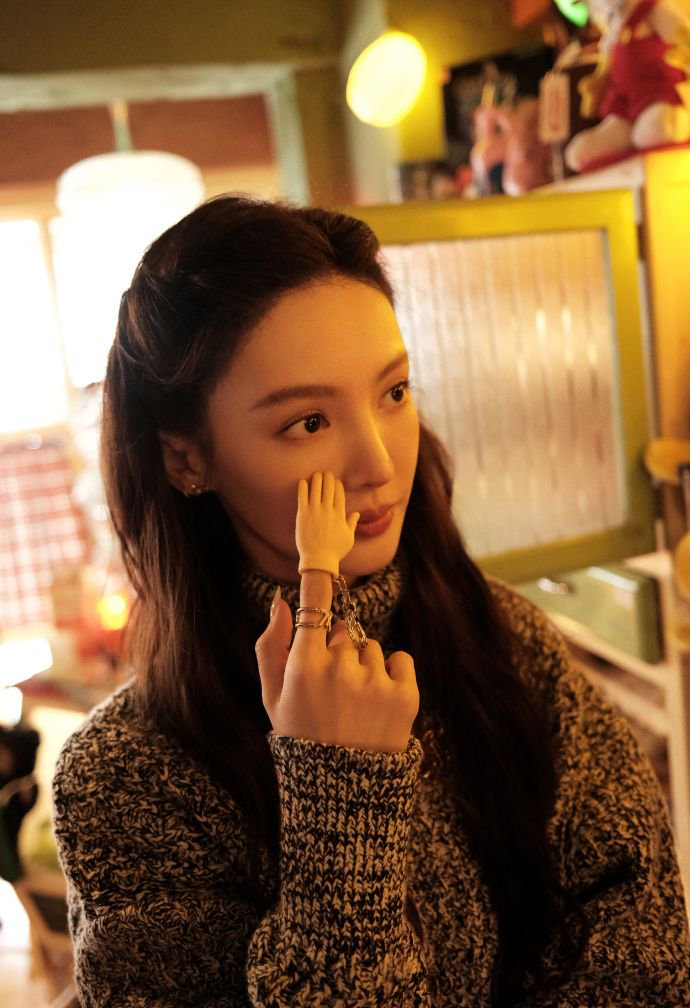 金晨首尔探店花絮照来啦