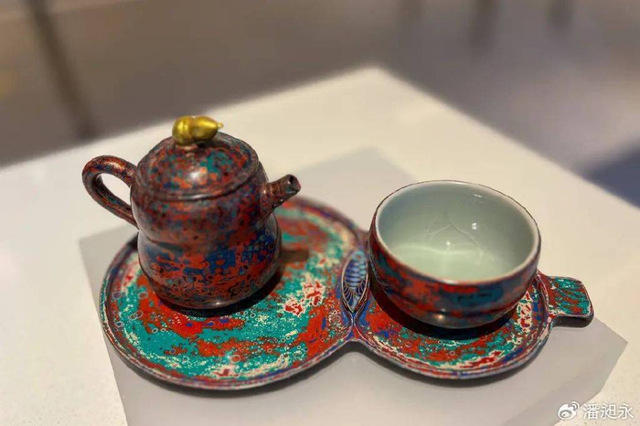 雁柏山庄是一座集古典韵味与现代奢华于一体的精品主题博物馆酒店.