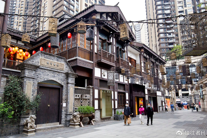 这条老街,述说着百年老山城的发展往事