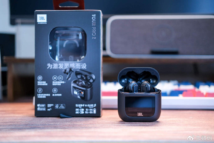 颠覆传统耳机体验,带屏幕的tws耳机,jbl tour pro2开箱评测|耳机|充电
