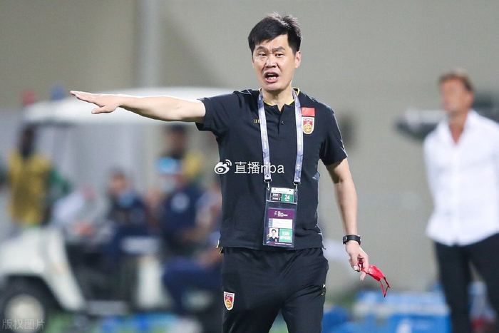 李霄鹏即将重返中超执教?新东家浮出水面,未来或带队踢泰山队