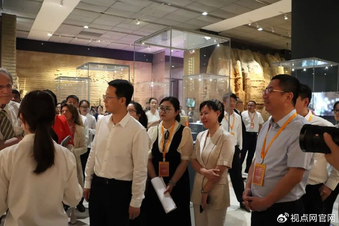 清涧县特色非遗文化亮相榆林61陕北民歌展暨国际非遗交流互鉴活动