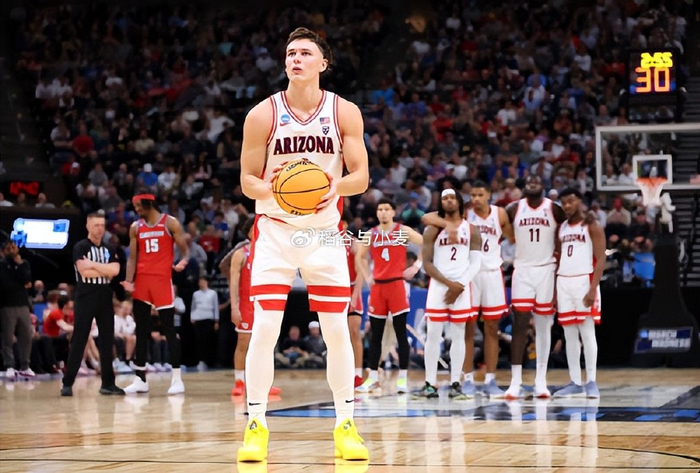 里夫斯|拉尔森|亚利桑那_新浪新闻