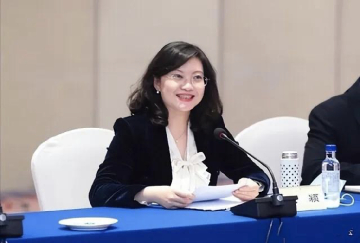 云南80后女局长段颖“大搞权色交易”,她到底做了什么?|昆明市|云南省|县委|县委书记|书记_新浪新闻