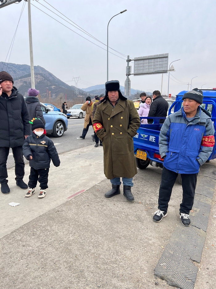 穿将校呢的大爷跟我的同款各种军大衣