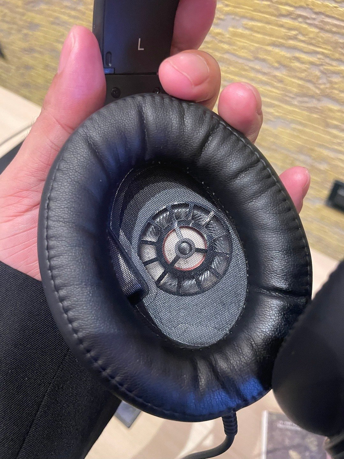 森海塞尔时隔多年推出的新款封闭式耳机hd