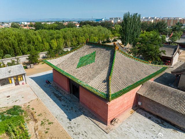 大同阳高云林寺航拍，庑殿顶的明代大殿气势雄浑