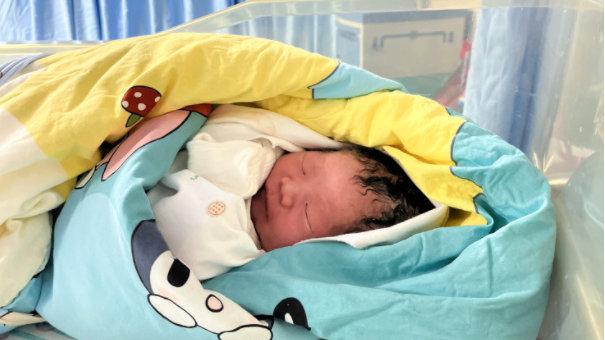 养娃有“松弛感”，宝宝大脑发育好、心理发展更健康