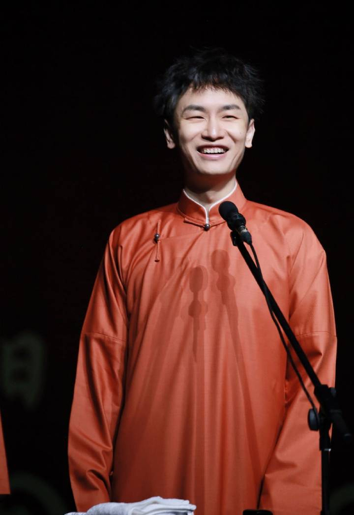 郭霄汉爱心粉丝助力乡村教育振兴捐赠爱心图书角|尚九熙|郭霄汉_新浪