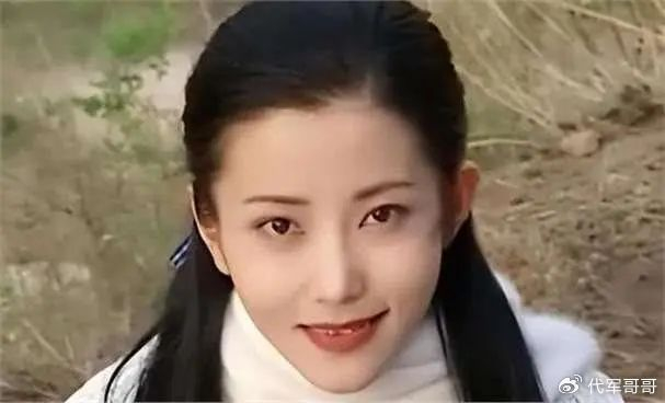 演员李钰:去世15年后,男友汪雨已经结婚生子,只有母亲还记得她|黄晓明|邵兵|林青霞|方瑜|恋情_新浪娱乐_新浪新闻