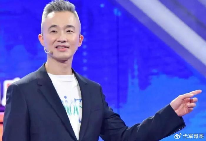 东方财经主持人(东方财经主持人有哪些)