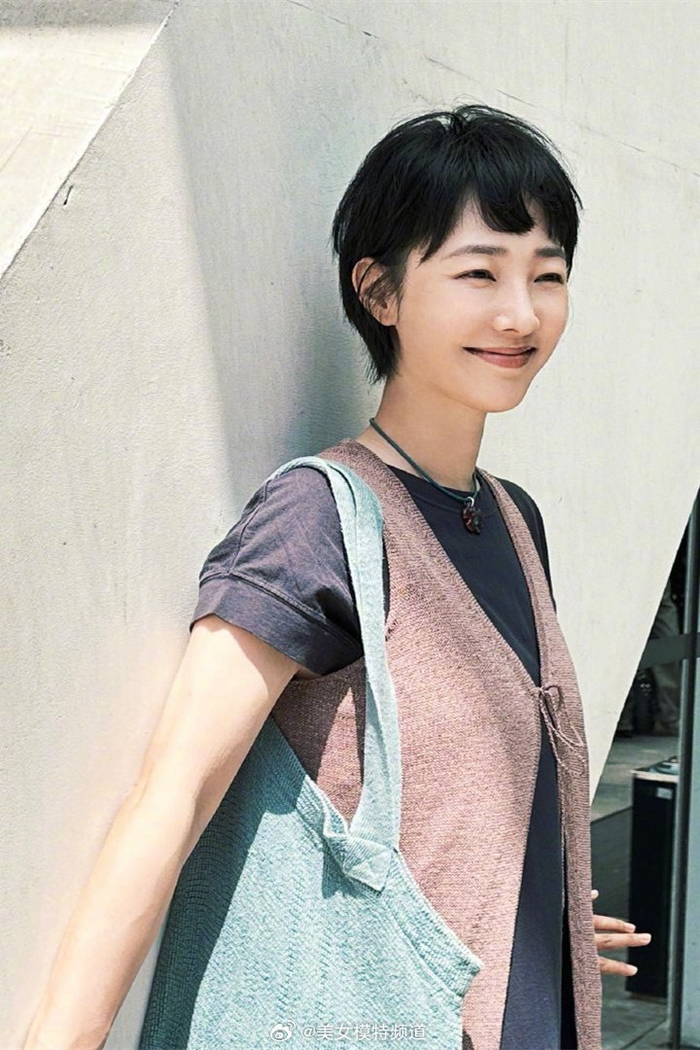 白百何短发姐姐