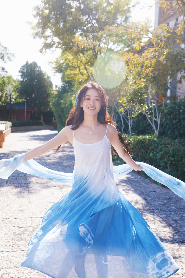 闵塔鲨晒合照为赵丽颖庆生啦,赵丽颖生日快乐,友谊长存