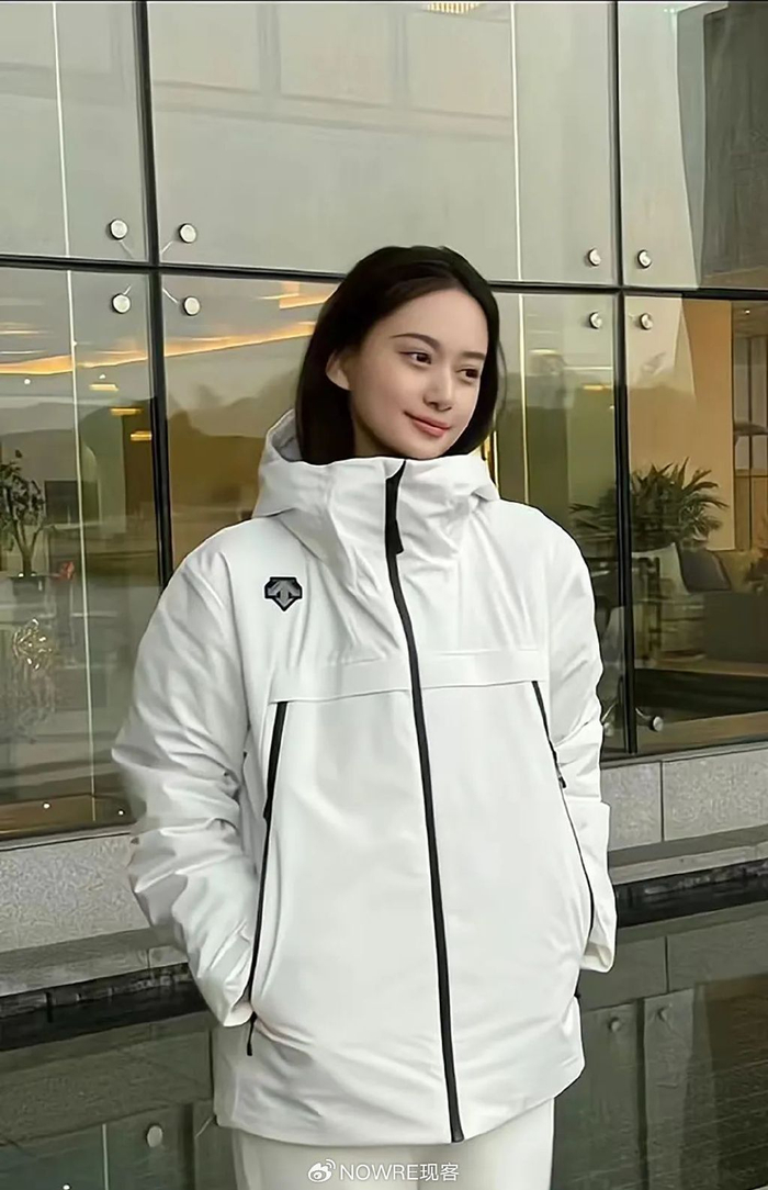 这个品牌正成为雪场穿搭风向标|滑雪服|迪桑特|小红书_新浪新闻