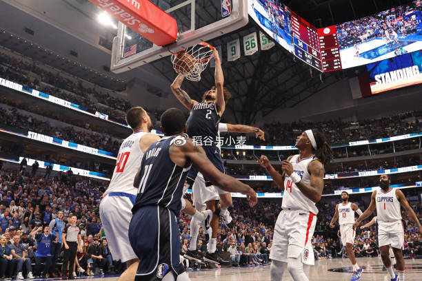 作为独行侠全队表现最好的中锋,为什么他不能得到更多