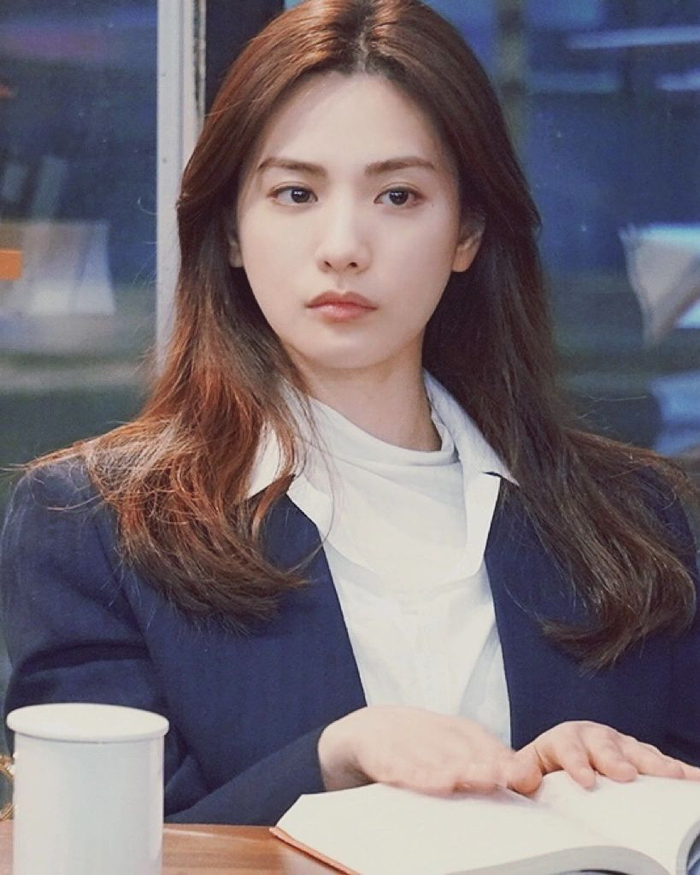 真实让我感受到美貌会鲨人,《kill it》里面的帅气刑警简直把她的冷艳