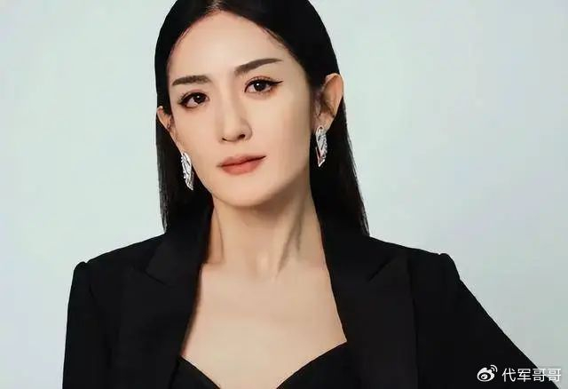 42岁的谢娜,终于为自己的"装疯卖傻"付出了代价