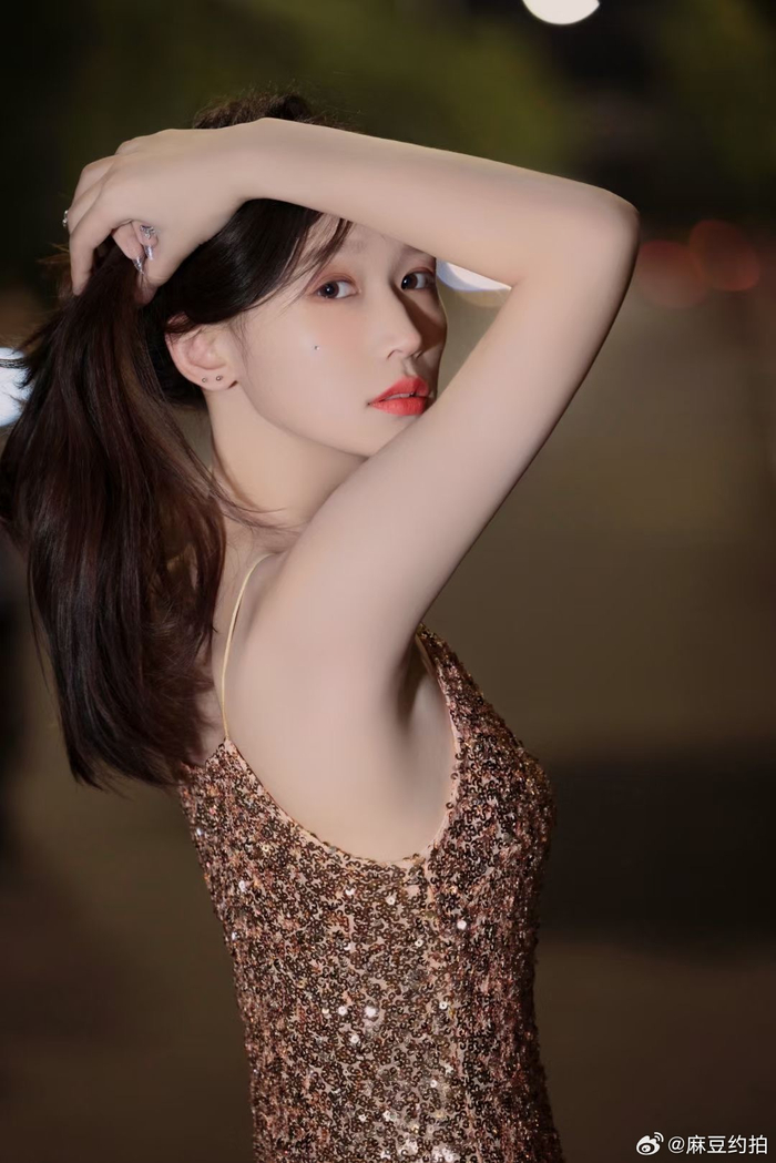 约摄影师时间充足接寄拍等模特