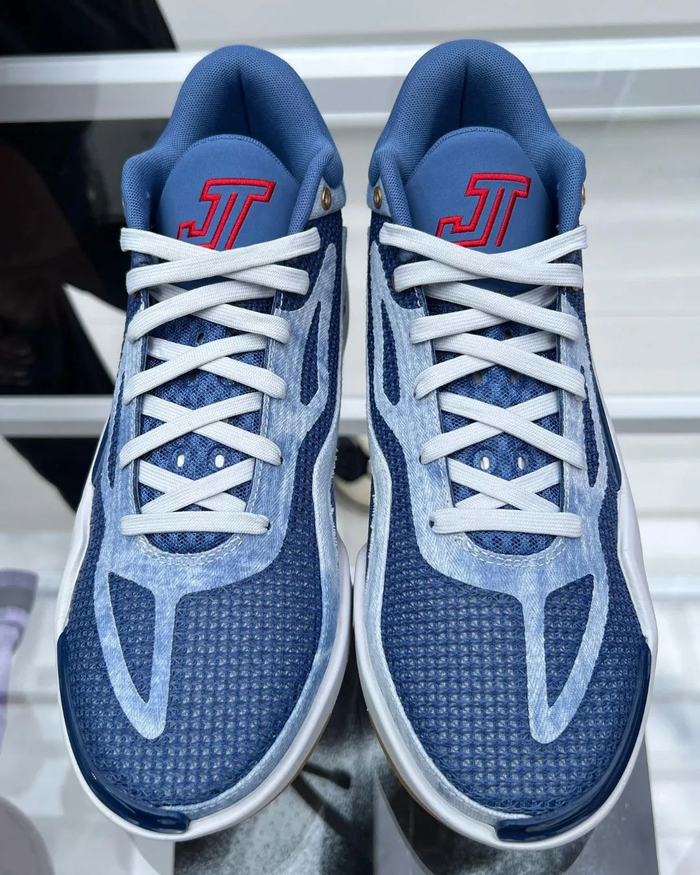 即将发售的塔图姆一代新配色