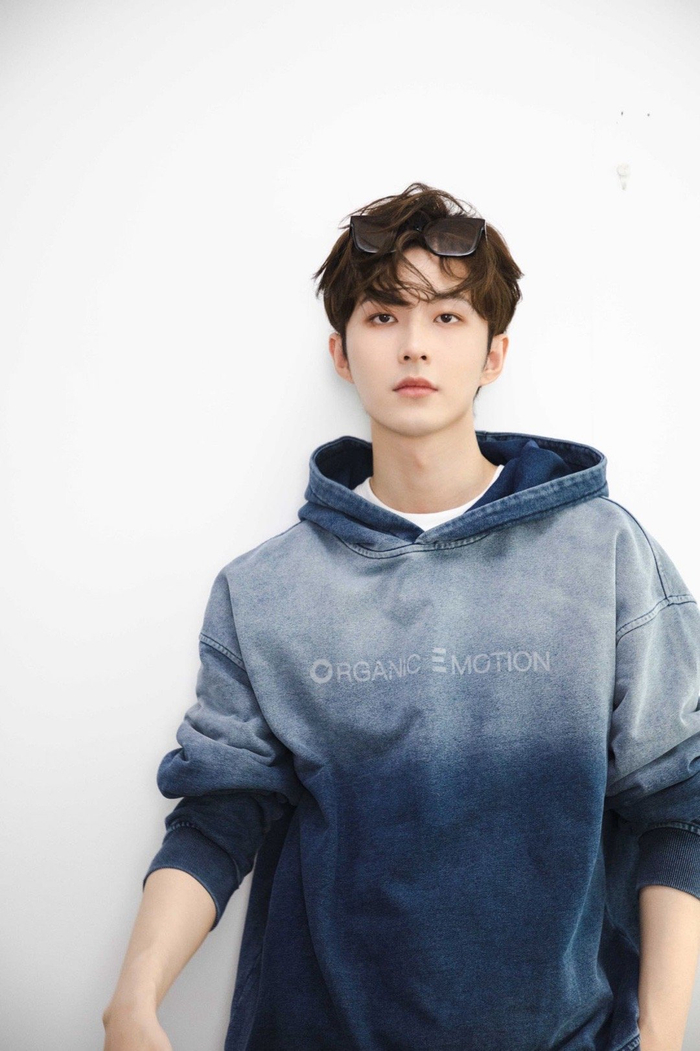 当电竞选手李歌洋遇到古偶剧《花间令》,他的表现让人惊艳