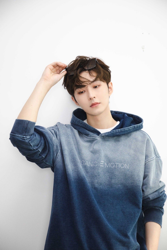 当电竞选手李歌洋遇到古偶剧《花间令》,他的表现让人惊艳