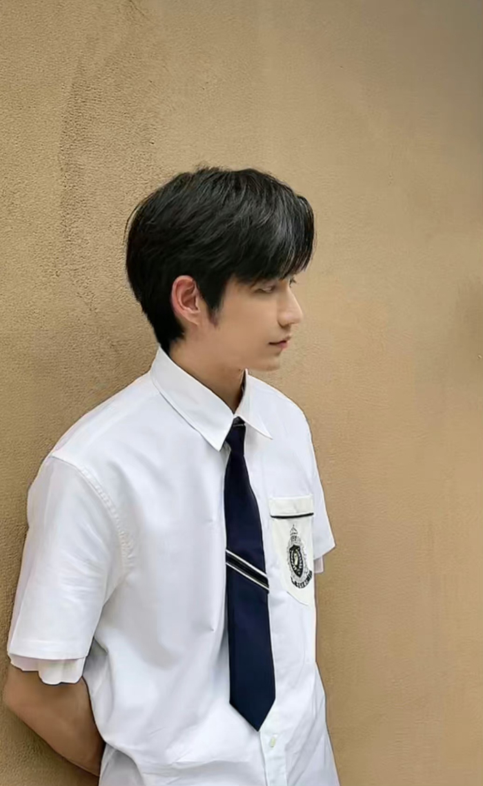 青环制片人李佳临说张颜齐嗓门大 我们大帅哥的大嗓门哈哈哈