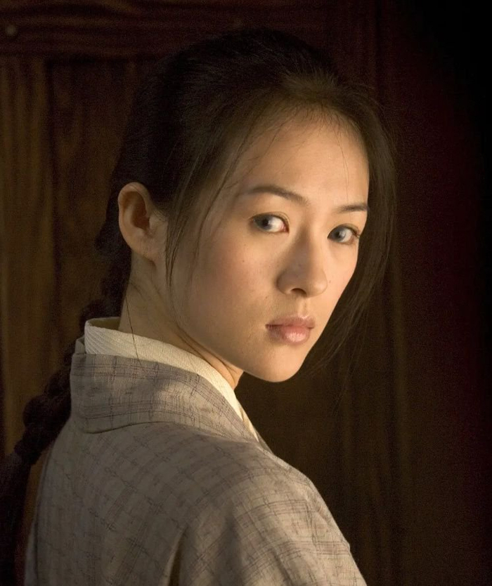 章子怡:17岁从谋女郎到国际影星,她的绯闻比演技更出名|我的父亲母亲