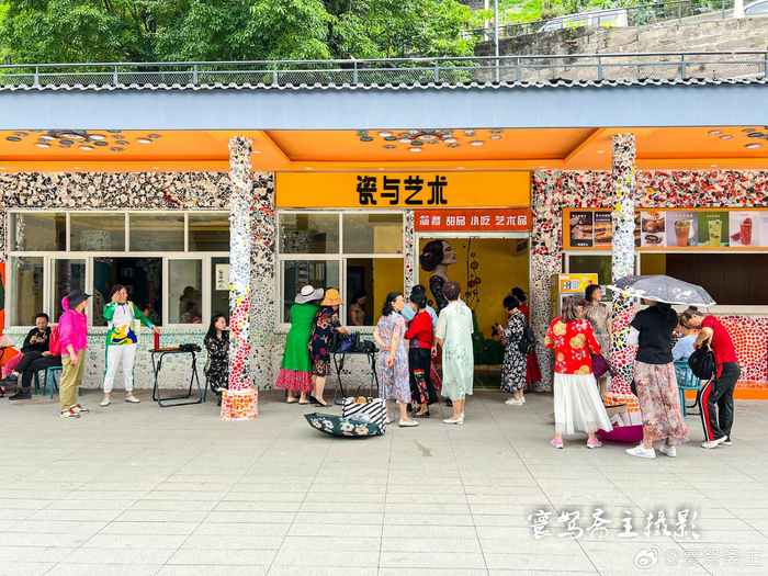 重庆新晋打卡地,五一才对外开放的洋炮局1862文创园随拍.