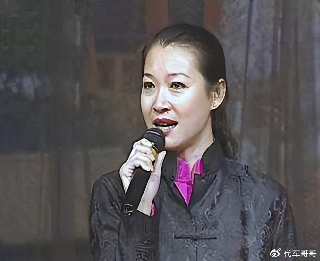 赵本山前妻葛淑珍,32年前被赵本山抛弃,如今靠自己年入百万|葛淑珍|赵